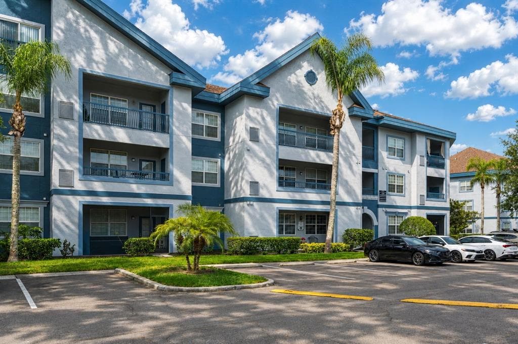 1450 VILLA CAPRI CIRCLE UNIT 108 ODESSA, FL 33556