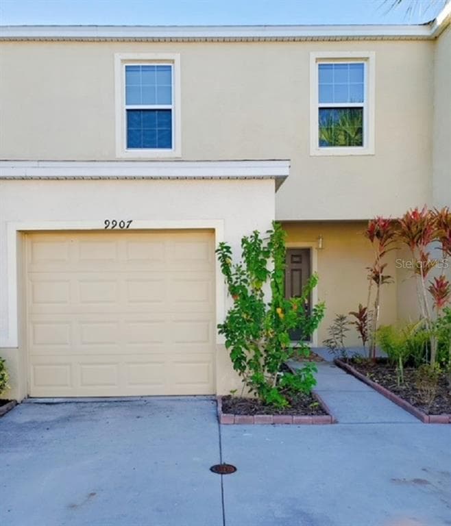 9907 HOUND CHASE DRIVE GIBSONTON, FL 33534