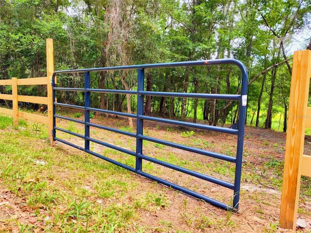 FITZHUGH AVENUE BROOKSVILLE, FL 34601