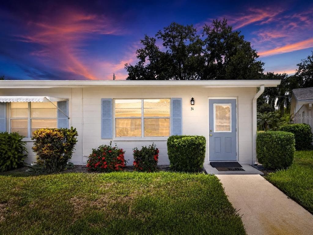 402 DORCHESTER PLACE UNIT 31