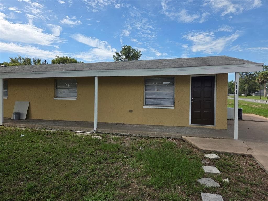 38300 HENRY DRIVE