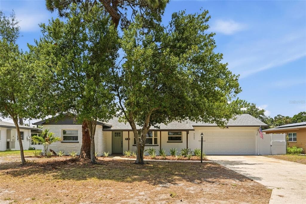 2580 68TH AVENUE S ST PETERSBURG, FL 33712