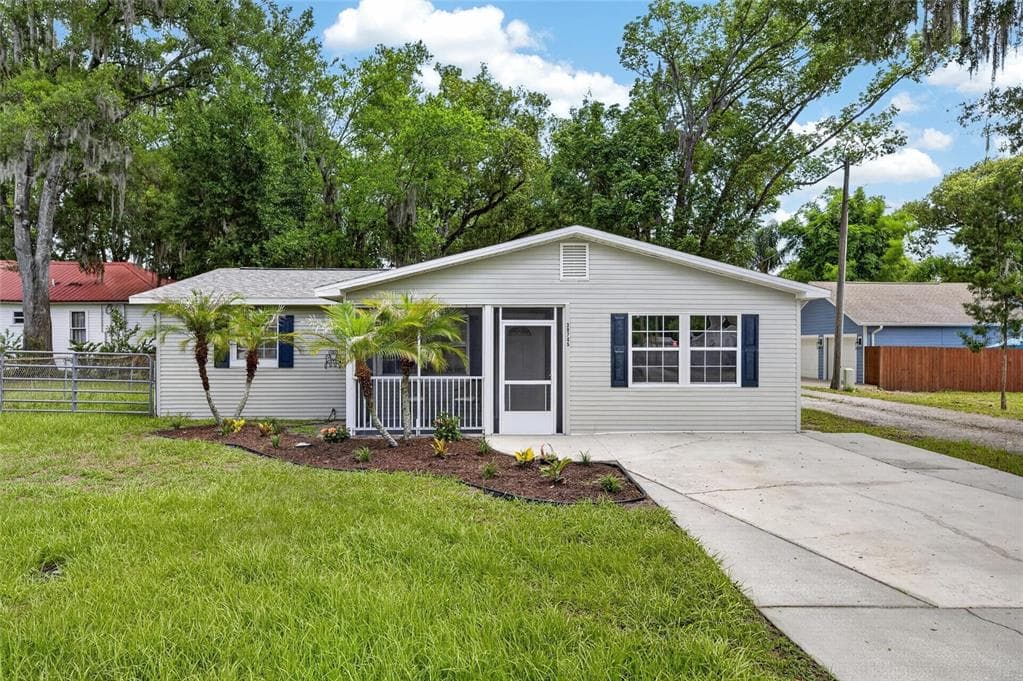 38745 2ND AVENUE ZEPHYRHILLS, FL 33542