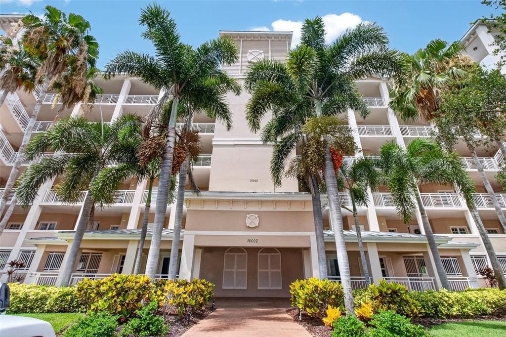 10002 KEY HAVEN ROAD UNIT 204 SEMINOLE, FL 33777