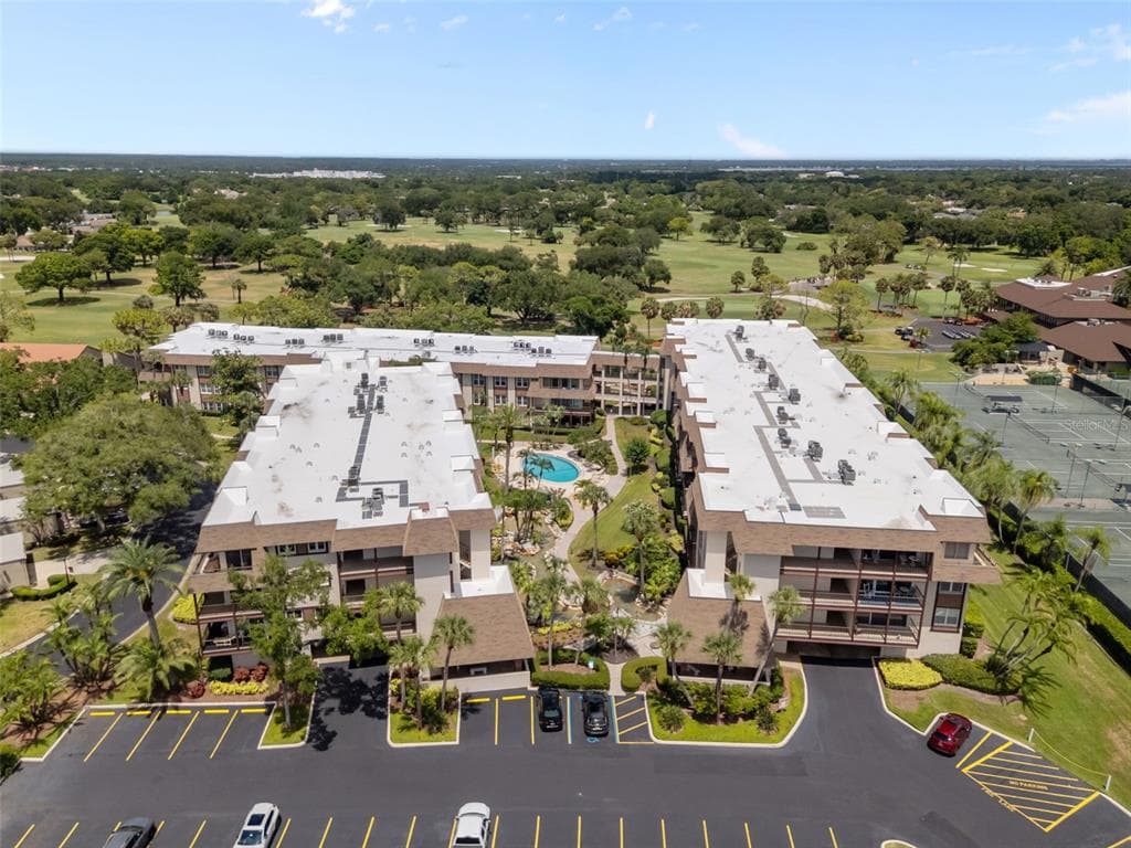 3021 COUNTRYSIDE BOULEVARD UNIT 21A CLEARWATER, FL 33761