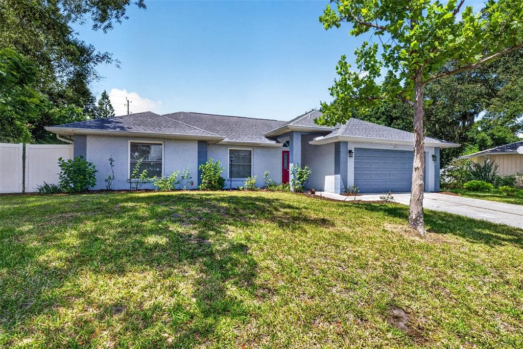 5002 BRANDEIS CIRCLE S SARASOTA, FL 34243