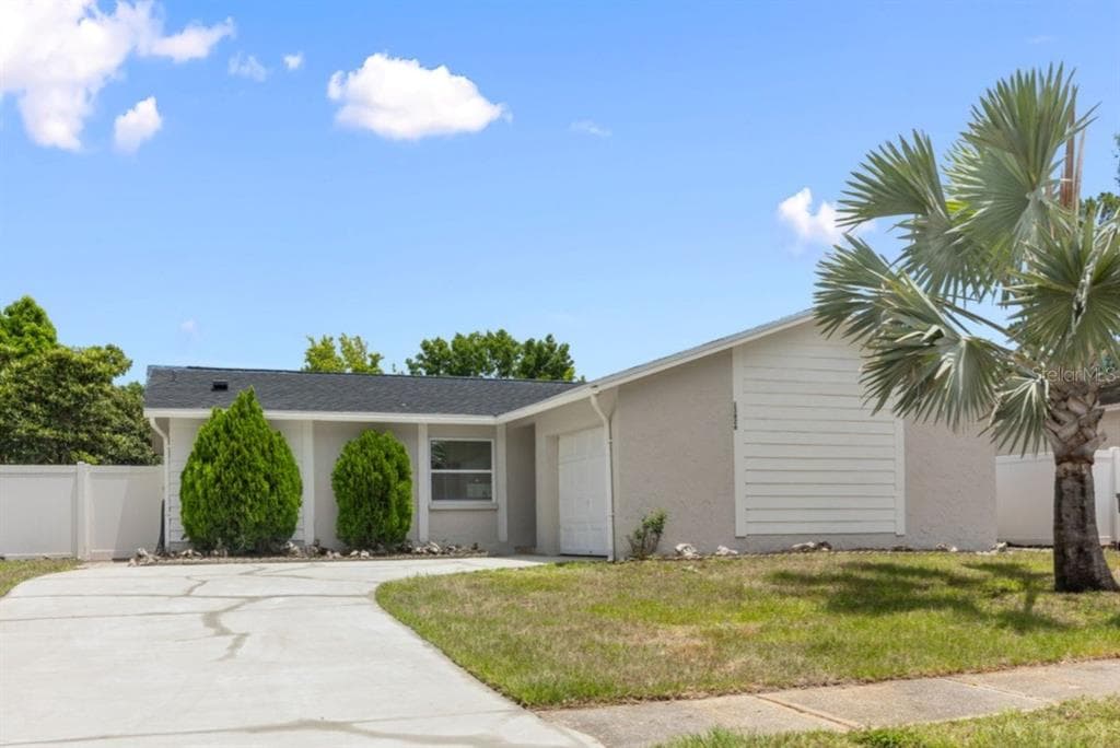 13826 PATHFINDER DRIVE TAMPA, FL 33625