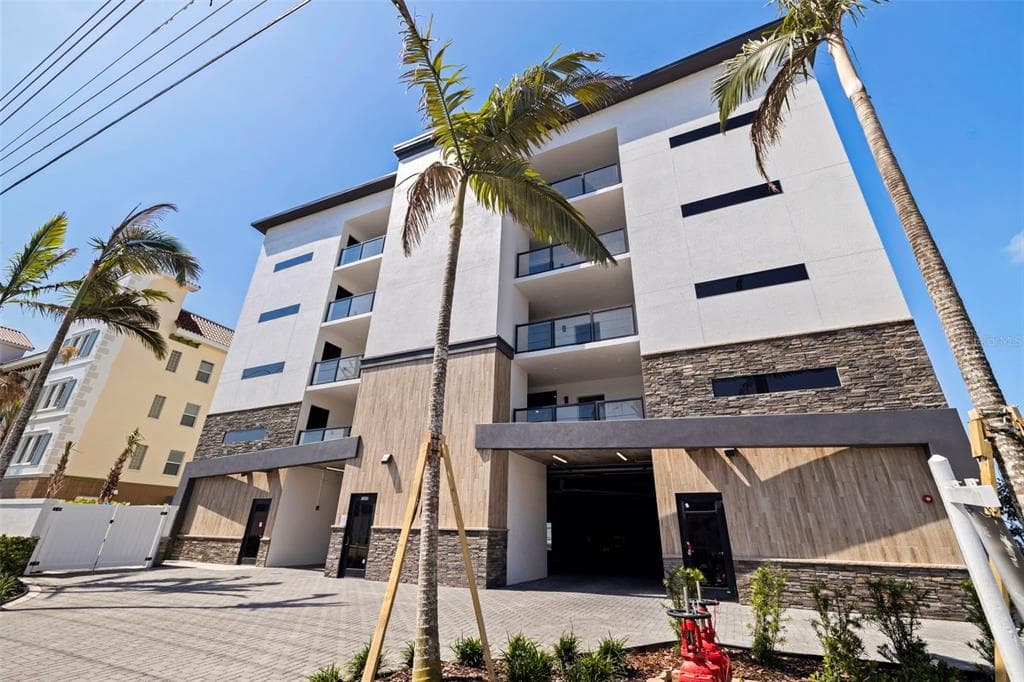 14048 GULF BOULEVARD UNIT 201