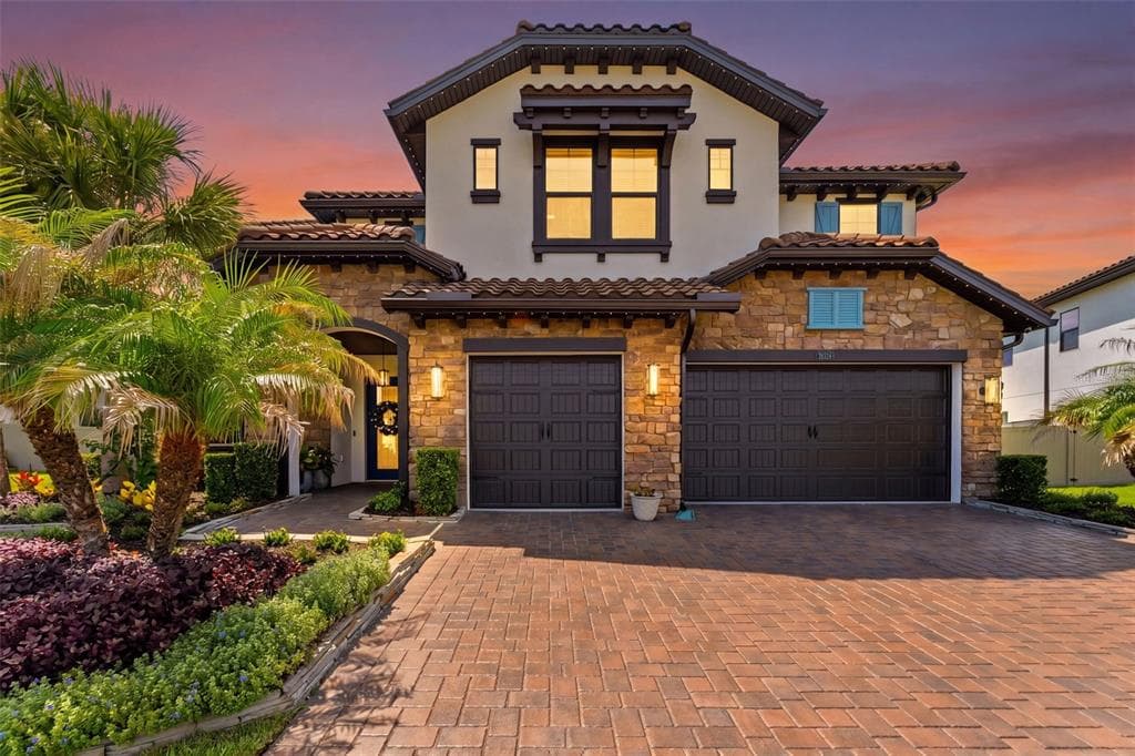 28524 PICANA LANE WESLEY CHAPEL, FL 33543
