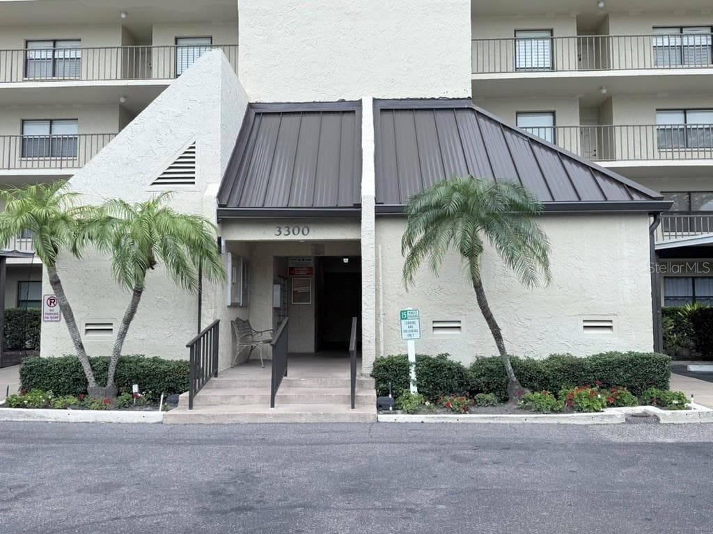 3300 COVE CAY DRIVE UNIT 2A CLEARWATER, FL 33760