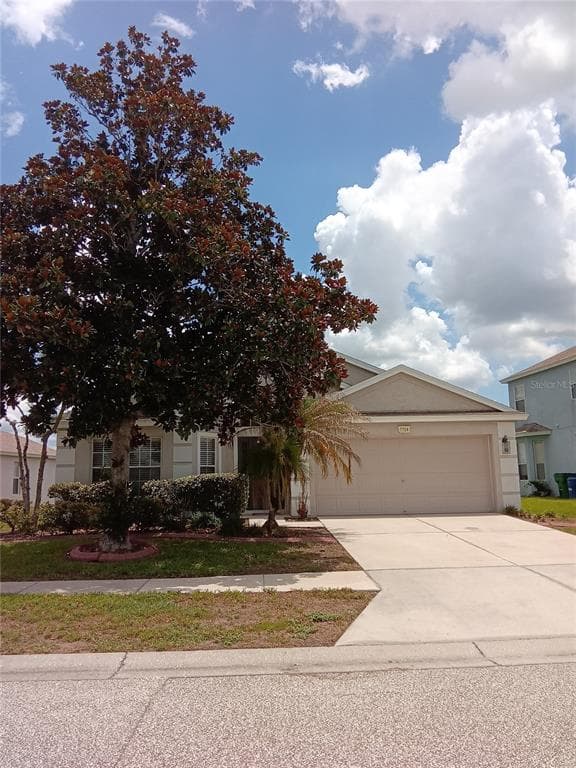 7724 OUTERBRIDGE STREET WESLEY CHAPEL, FL 33545