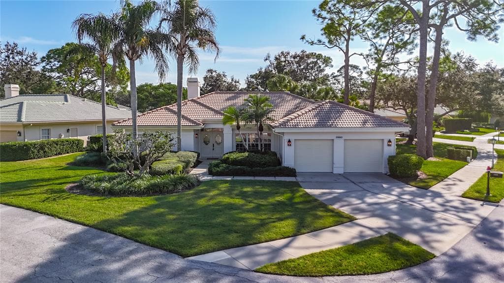 2960 SANDRINGHAM PLACE SARASOTA, FL 34235