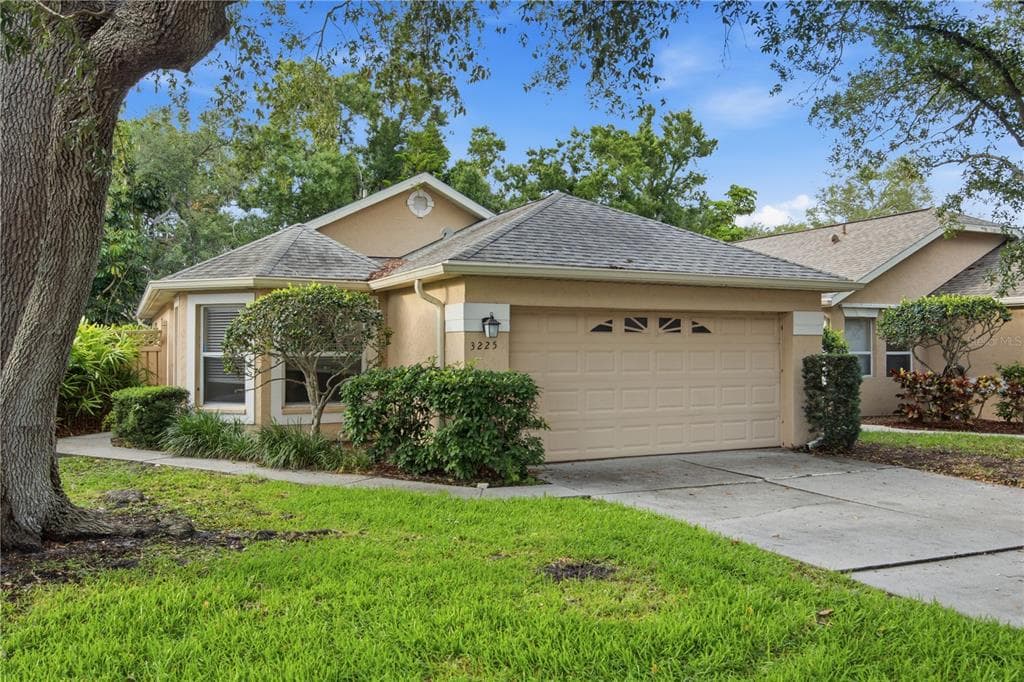 3225 GULF WATCH COURT SARASOTA, FL 34231