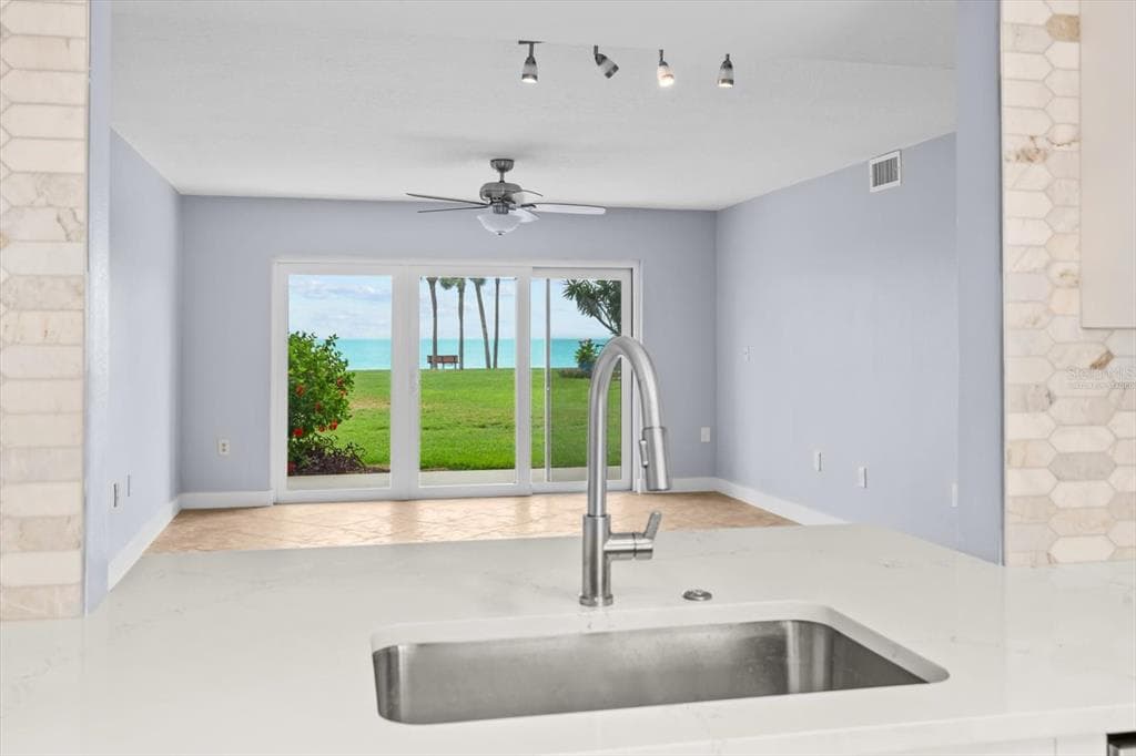 7530 SUNSHINE SKYWAY LANE S UNIT T30