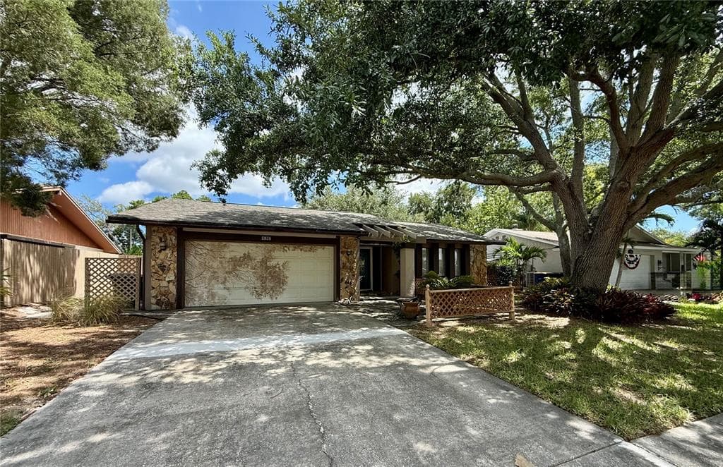 3162 BORDEAUX LANE CLEARWATER, FL 33759