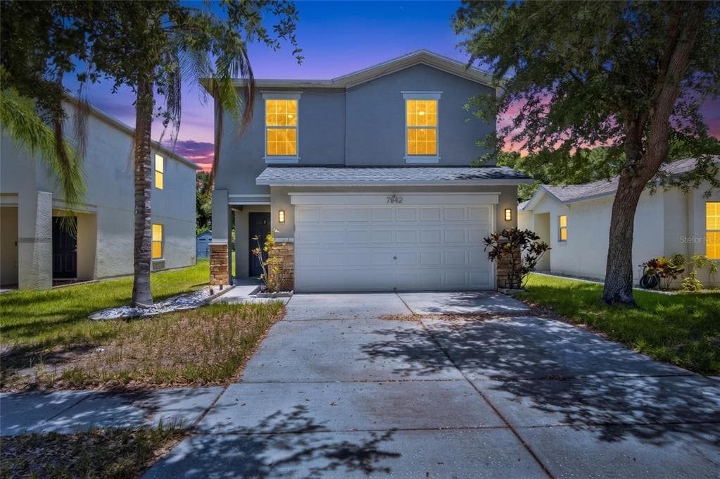 7842 CARRIAGE POINTE DRIVE GIBSONTON, FL 33534