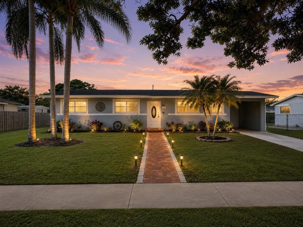 1029 W COUNTRY CLUB CIRCLE PLANTATION, FL 33317