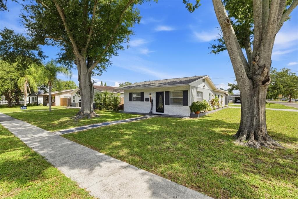 801 89TH AVENUE N ST PETERSBURG, FL 33702