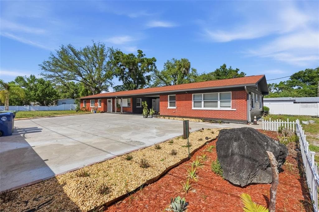 10107 N ASTER AVENUE TAMPA, FL 33612