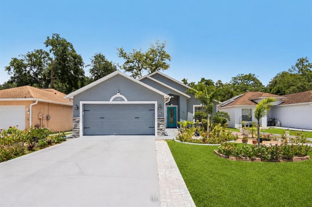 8709 BUSCH OAKS STREET TAMPA, FL 33617