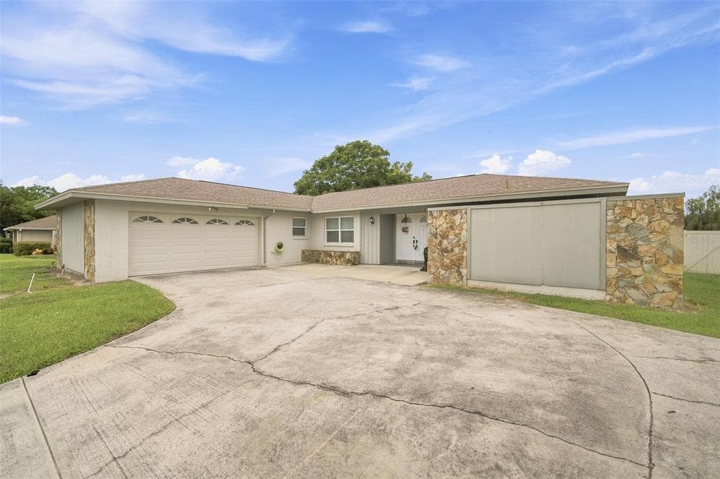 2901 BEAGLE PLACE SEFFNER, FL 33584