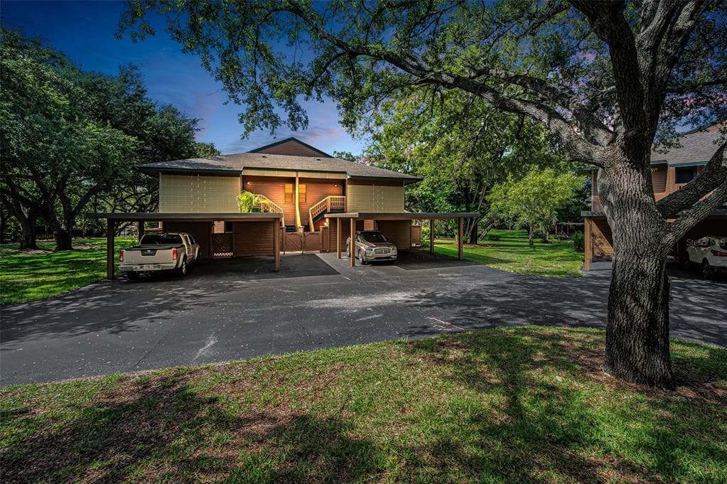 2205 LENNOX ROAD E UNIT 2205