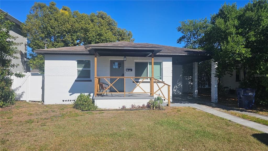 3011 W SPRUCE STREET TAMPA, FL 33607