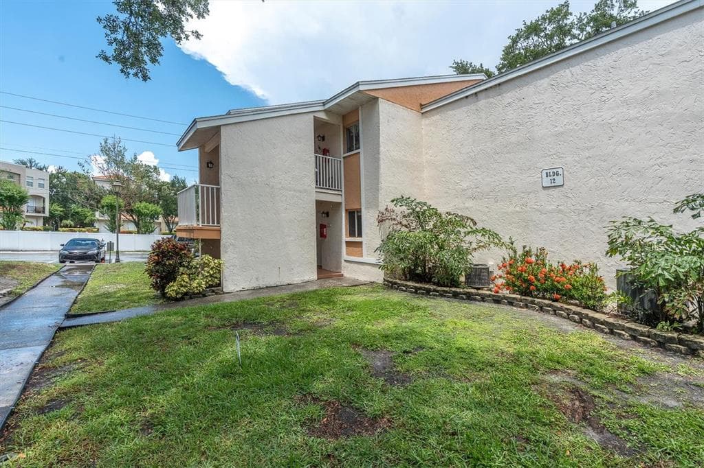 675 99TH AVENUE N UNIT 102 ST PETERSBURG, FL 33702