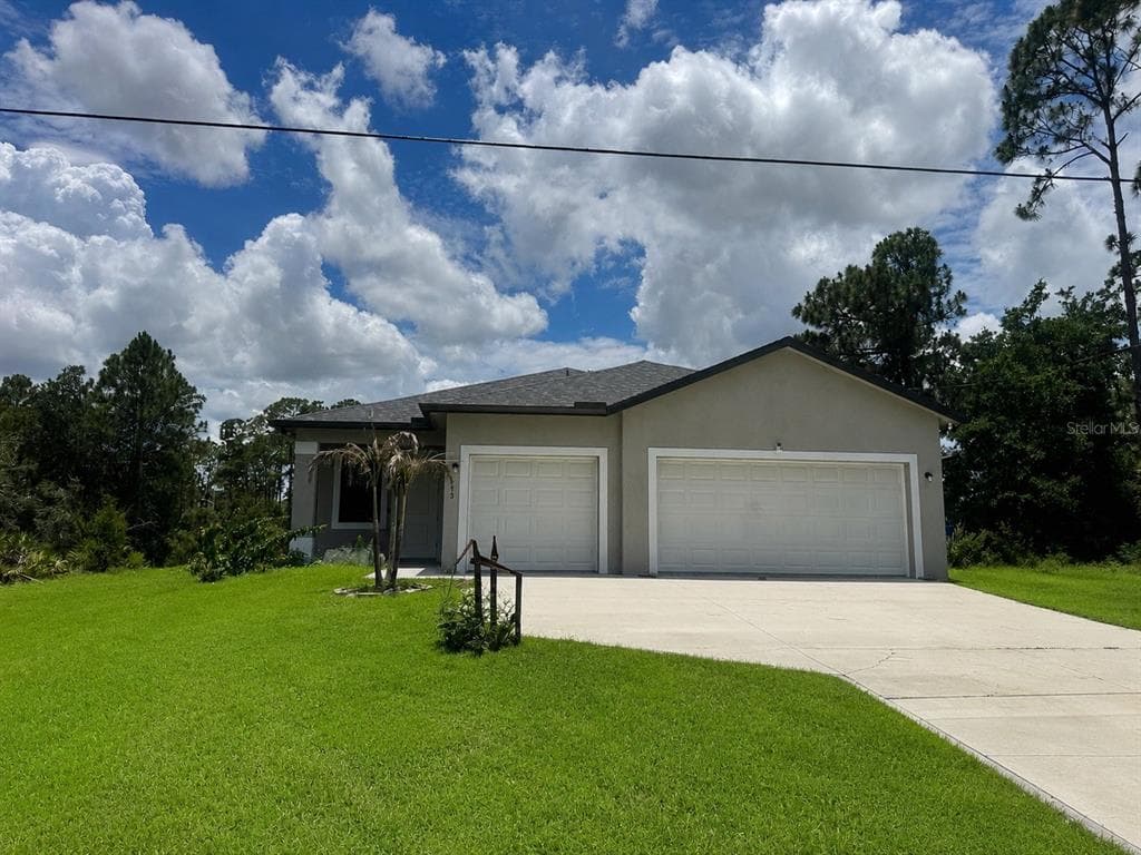 613 LOLETA COURT LEHIGH ACRES, FL 33972