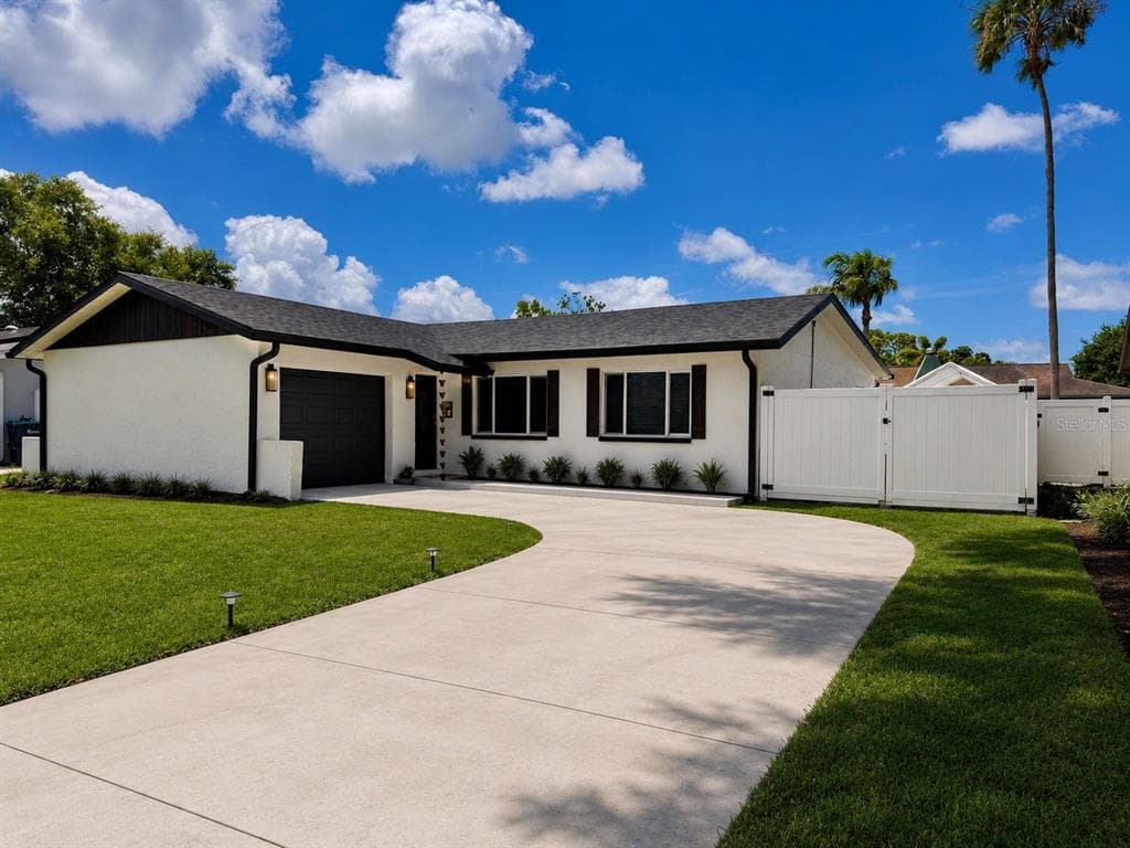9554 86TH AVENUE SEMINOLE, FL 33777