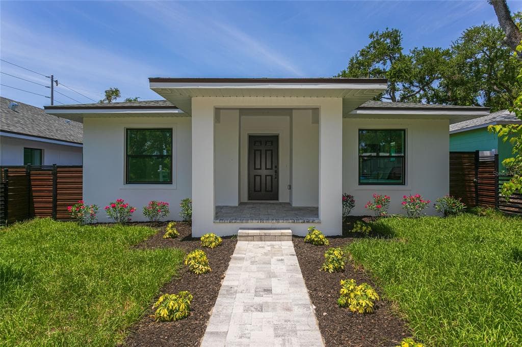 2551/2553 21ST STREET S ST PETERSBURG, FL 33712