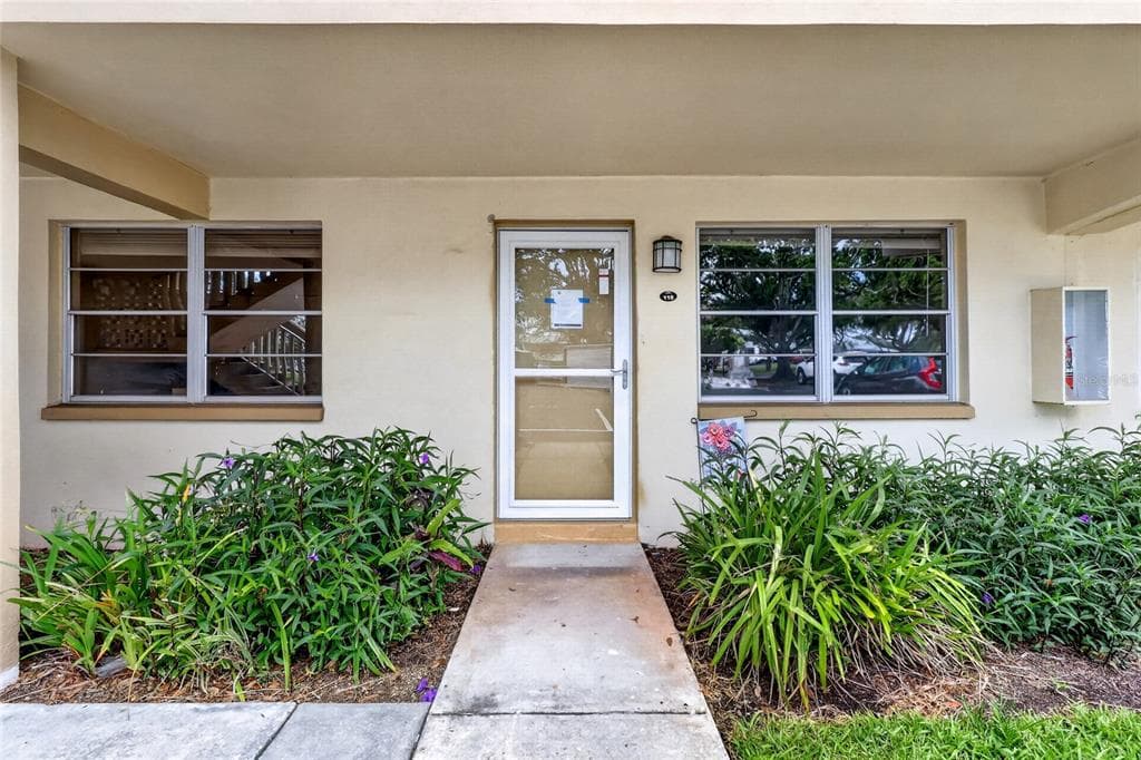 951 79TH AVENUE N UNIT 115