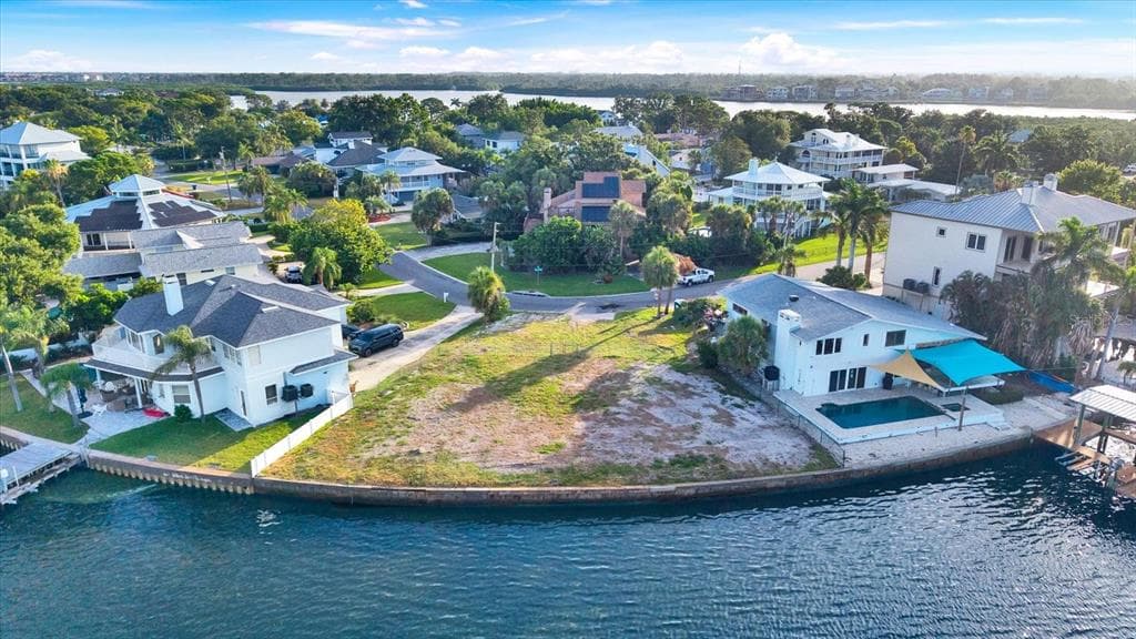 121 AUGUSTA AVENUE PALM HARBOR, FL 34683