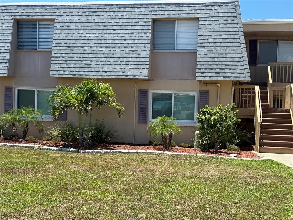 1000 APOLLO BEACH BOULEVARD UNIT 204