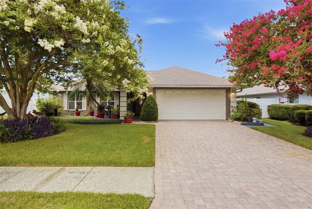5113 PENNSBURY DRIVE TAMPA, FL 33624