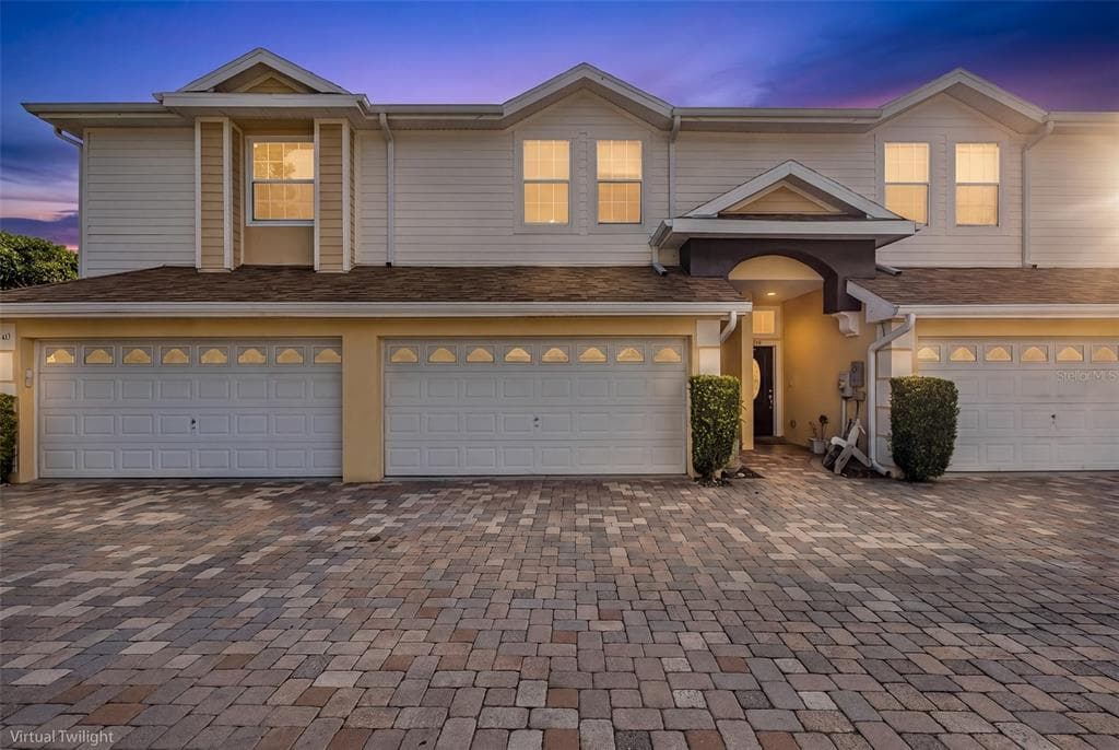 2989 ESTANCIA PLACE CLEARWATER, FL 33761