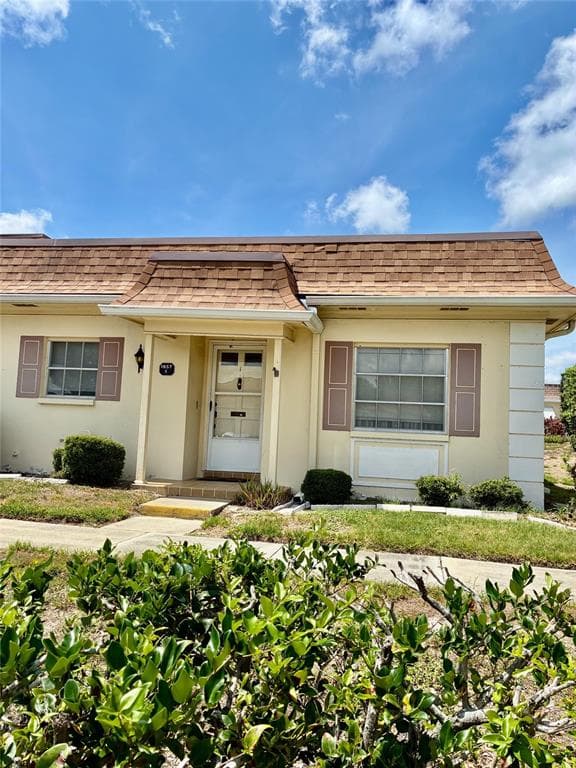 1657 S LAKE AVENUE UNIT 1 CLEARWATER, FL 33756