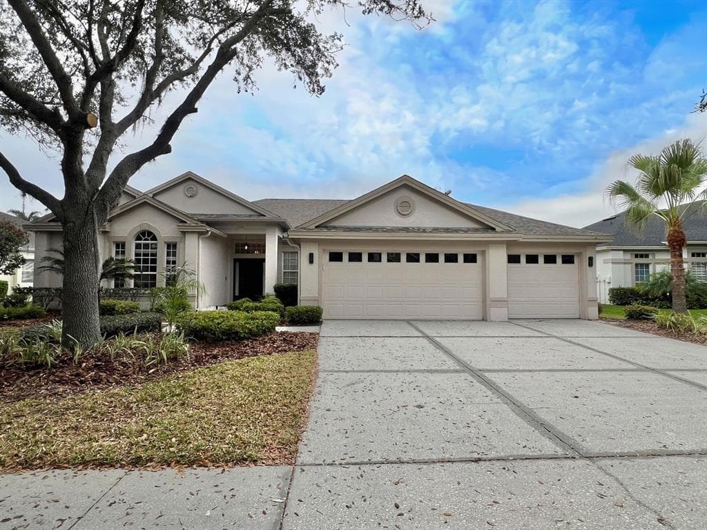 18111 SUGAR BROOKE DRIVE TAMPA, FL 33647