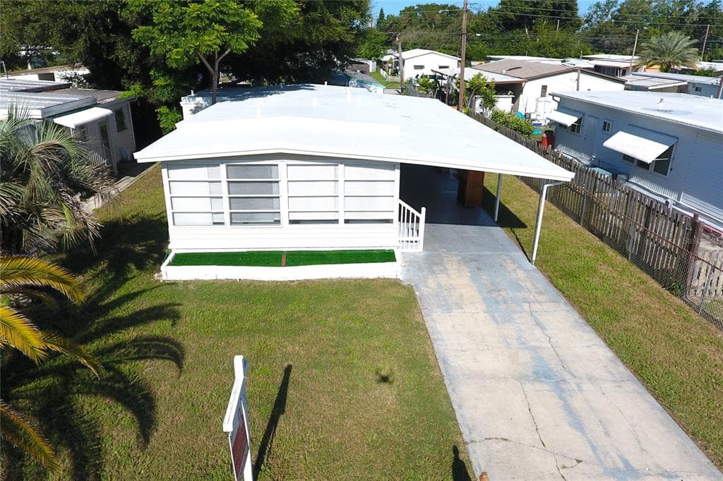 1845 DIXIE LANE HOLIDAY, FL 34690