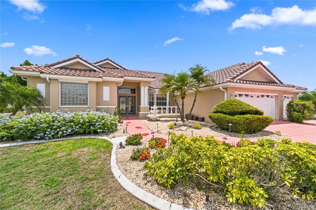 2116 PLATINUM DRIVE SUN CITY CENTER, FL 33573