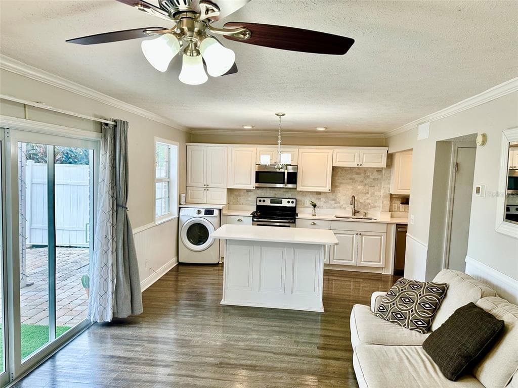 13731 JUNIPER BLOSSOM DRIVE UNIT 101 TAMPA, FL 33618