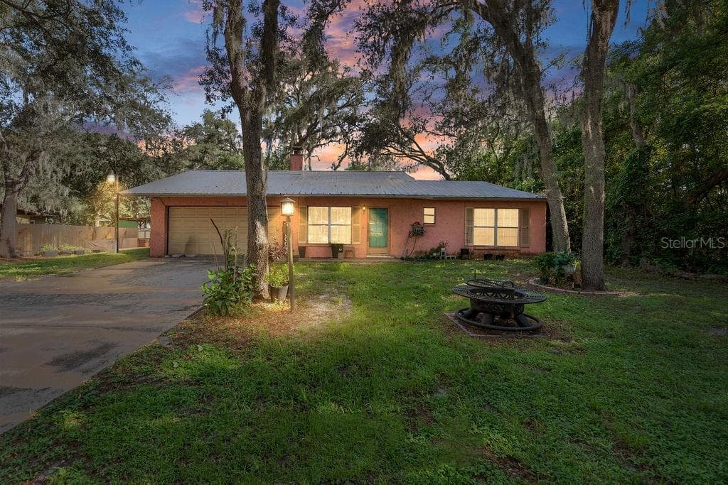 38213 PALM GROVE DRIVE
