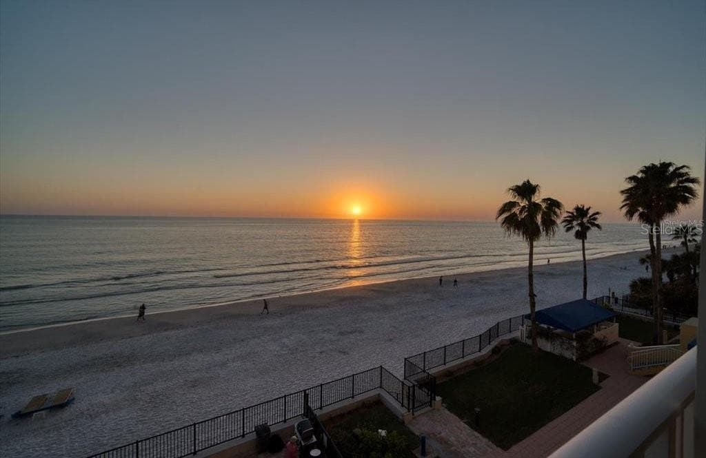 16750 GULF BOULEVARD UNIT 311 NORTH REDINGTON BEACH, FL 33708