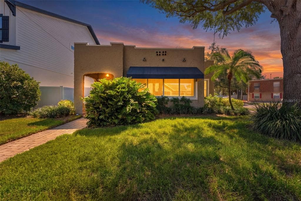 1618 S ARRAWANA AVENUE TAMPA, FL 33629