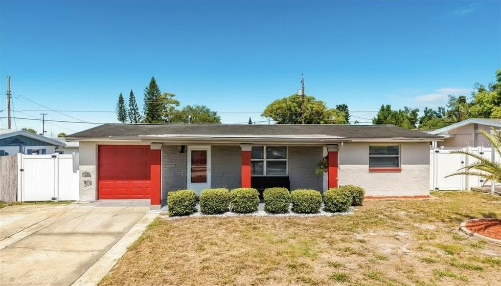 2019 HESS DRIVE HOLIDAY, FL 34691