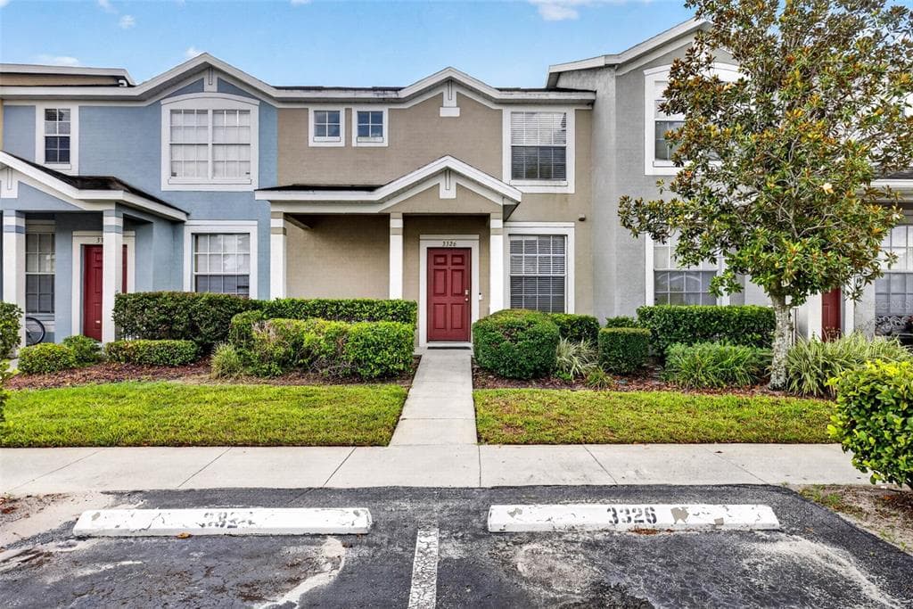3326 BROKEN BOW DRIVE LAND O LAKES, FL 34639