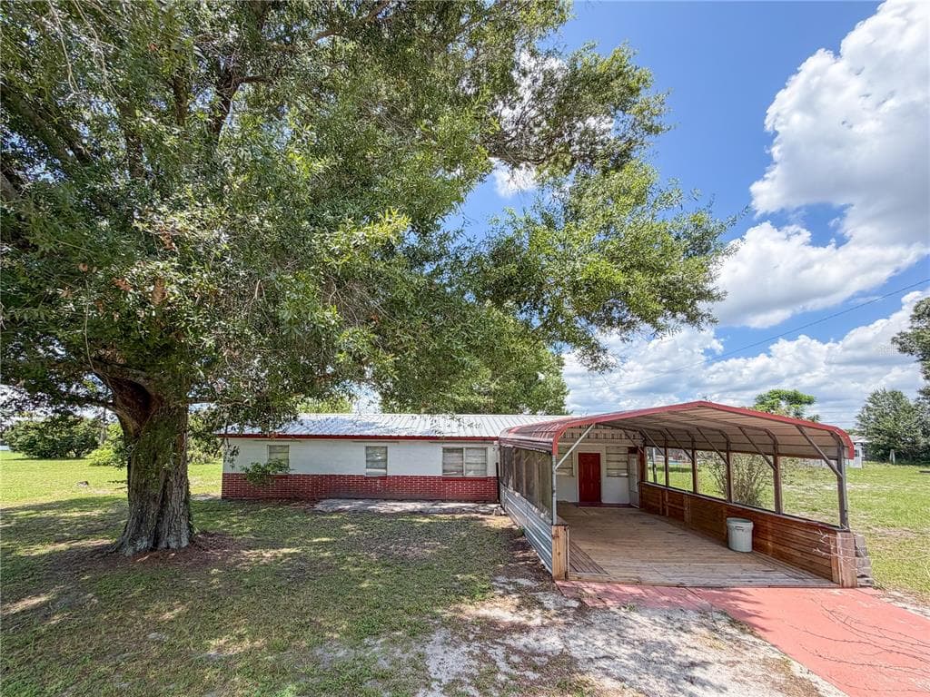 308 CENTRAL AVENUE FROSTPROOF, FL 33843