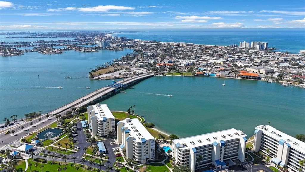 7872 SAILBOAT KEY BOULEVARD S UNIT PH602 SOUTH PASADENA, FL 33707