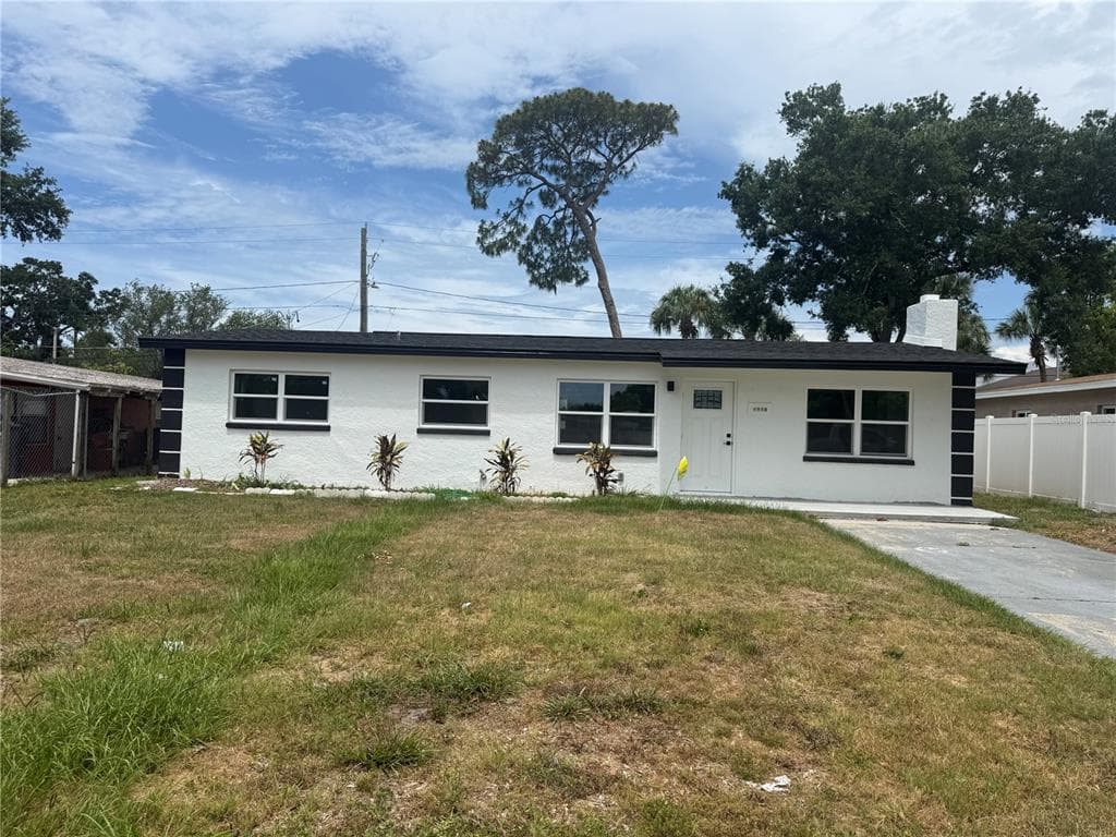 4910 HALIFAX DRIVE TAMPA, FL 33615