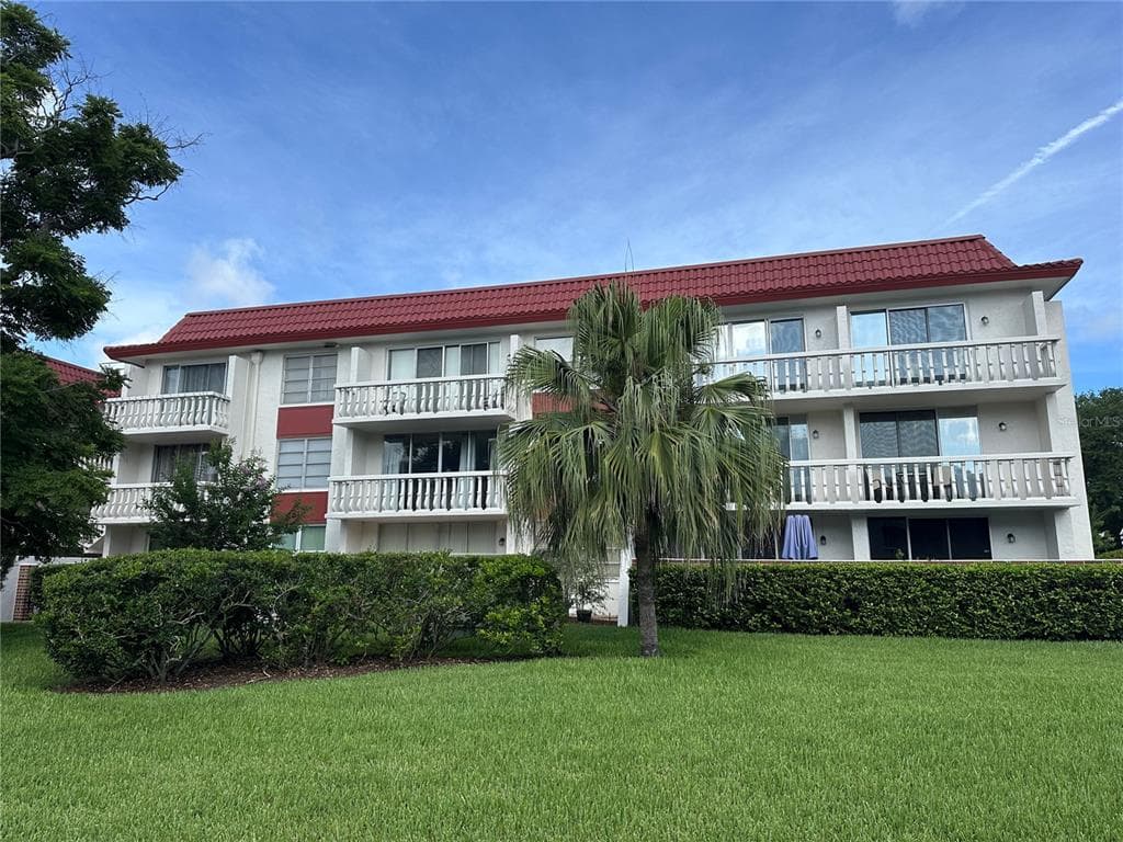 2623 SEVILLE BOULEVARD UNIT 202 CLEARWATER, FL 33764